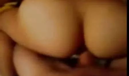 مستبد پیر زیردستان را منحرف می کند عکس سکس تام و جری
