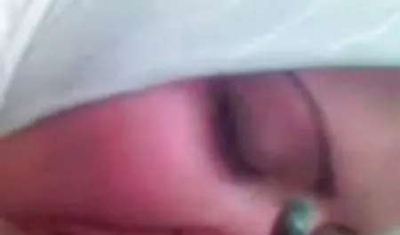 اولین mzhmzh چهار رابطه جنسی swinger عکسهای نیمه سکسی روس
