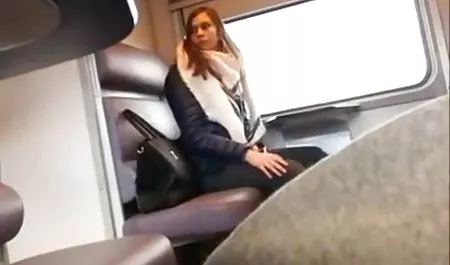 سه تا از سوراخ دیواره فیلم سکس و حشری توالت